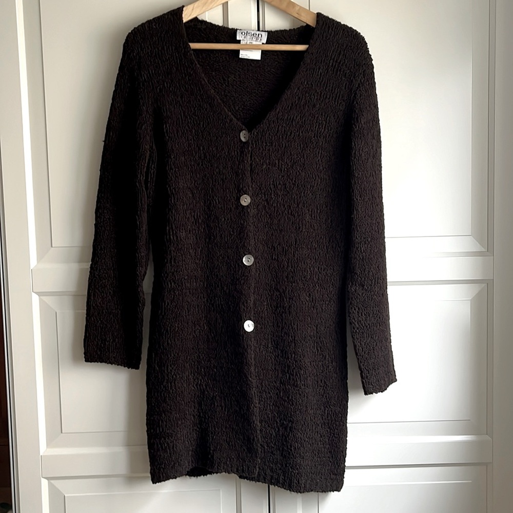 Olsen mid thigh length button up cardigan in brown size US 8